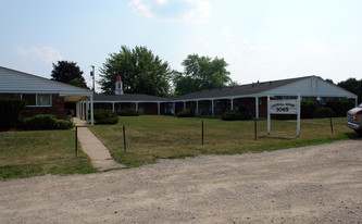 Colonial House Apartments