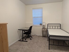 416 N Seven Peaks Blvd in Provo, UT - Building Photo - Building Photo