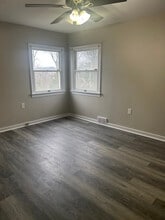 335 S Lincoln Ave in Greensburg, PA - Building Photo - Building Photo