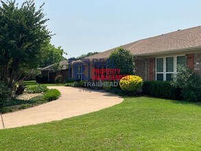 6400 Espana Dr in Fort Worth, TX - Building Photo - Building Photo