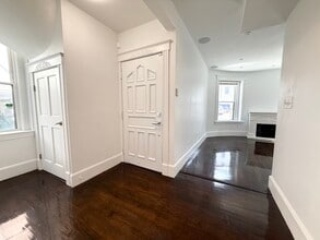 11 Cameron St, Unit 1 in Brookline, MA - Building Photo - Building Photo