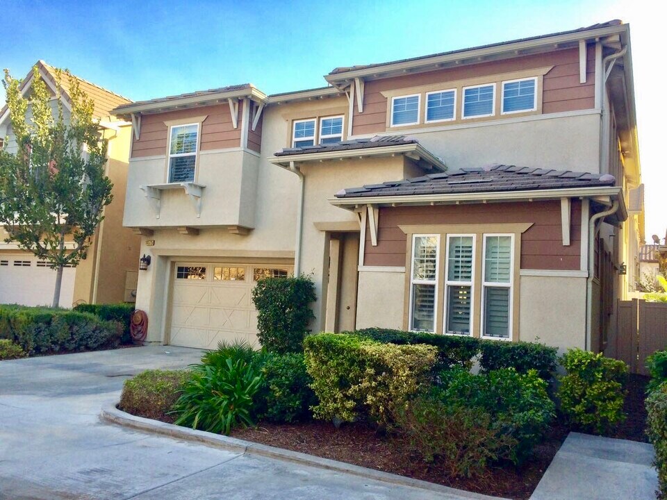 14575 Baylor Ave in Chino, CA - Building Photo