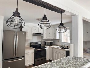 100 Bartholomew Hill Rd in Goshen, CT - Building Photo - Building Photo