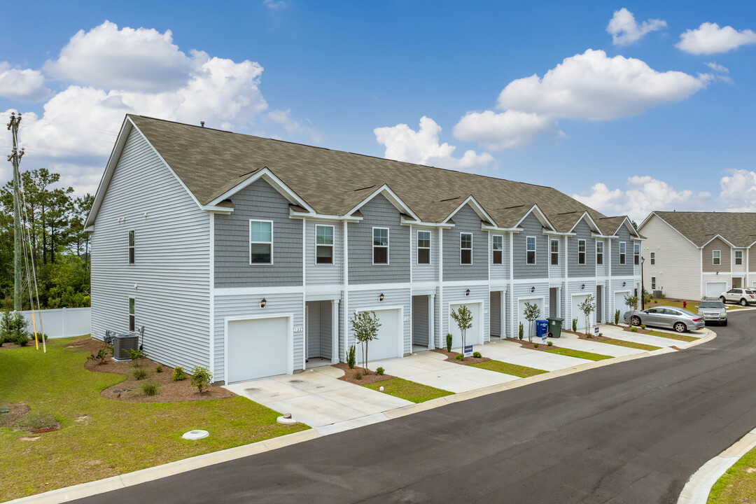 Bells Lake Townes in Longs, SC - Building Photo