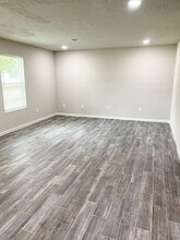 865 Springdale St in Vidor, TX - Building Photo - Building Photo