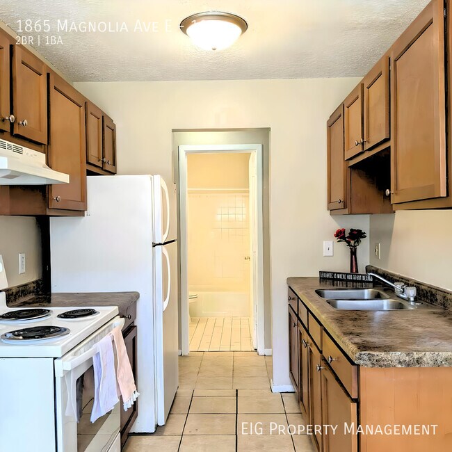 1865 Magnolia Ave E-Unit -101 in St. Paul, MN - Building Photo - Building Photo
