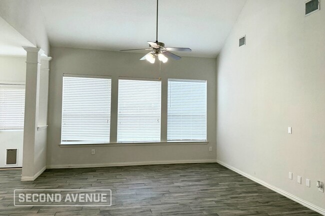 1201 Egret Ct in Little Elm, TX - Building Photo - Building Photo