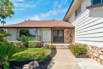 700 S Yorba St in Orange, CA - Building Photo - Building Photo