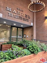 711 S Olive St in Los Angeles, CA - Building Photo - Building Photo