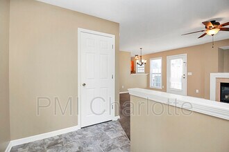 1815 Butterfly Ln in Charlotte, NC - Building Photo - Building Photo