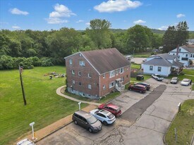 1580 Hartford-New London Turnpike, Unit 3R in Montville, CT - Building Photo