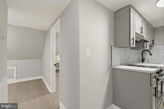 216 Collingdale Ave, Unit 0204 in Collingdale, PA - Building Photo - Building Photo