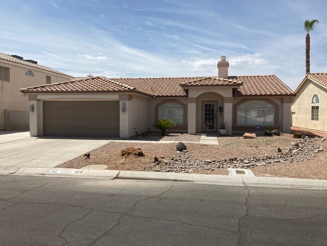 property at 2583 Hummingbird Hill Ave