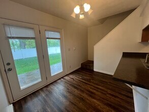 402 Forest Ln in Richwood, OH - Building Photo - Building Photo