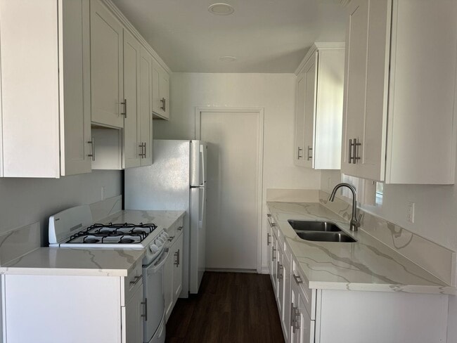 168 Garrett Ave in Chula Vista, CA - Building Photo - Building Photo