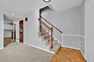 2346 Grayson Valley Cir in Birmingham, AL - Foto de edificio - Building Photo