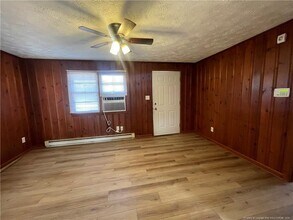 1725 Cumberland Dr in Fayetteville, NC - Building Photo - Building Photo