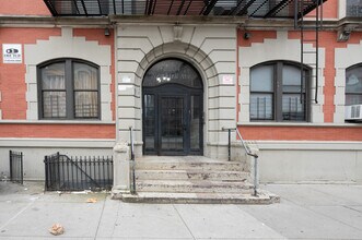 2304 Newkirk Ave in Brooklyn, NY - Building Photo - Building Photo