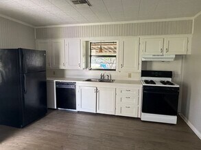 1207 Robert St in Rayne, LA - Building Photo - Building Photo