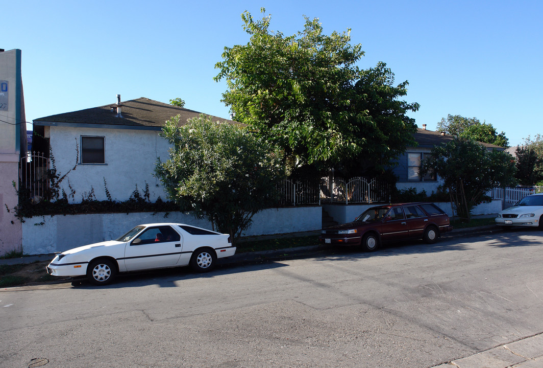 4802-4806 W 136th St in Hawthorne, CA - Building Photo