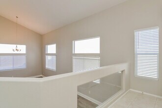 740 Cam La Paz in Henderson, NV - Building Photo - Building Photo