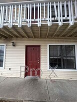 1001 S St Louis Ave in Joplin, MO - Building Photo