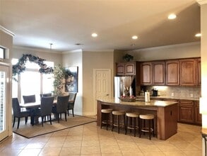 3502 Windmill Elm St in Houston, TX - Building Photo - Building Photo