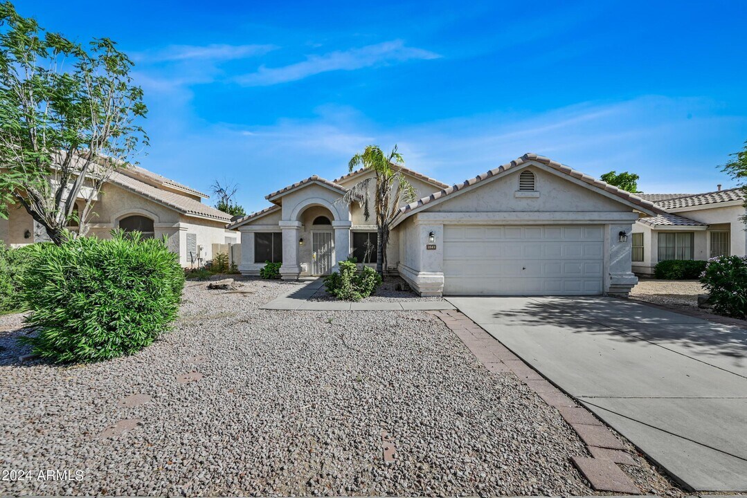 1843 E Tremaine Ave in Gilbert, AZ - Building Photo