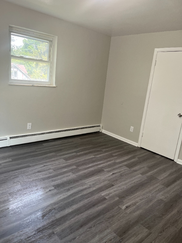 3653 Mozart Ave in Cincinnati, OH - Foto de edificio - Building Photo