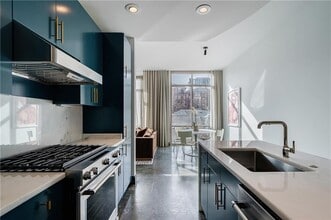 905 Juniper St NE in Atlanta, GA - Building Photo - Building Photo