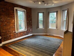 8 Edwin St in Boston, MA - Building Photo - Building Photo