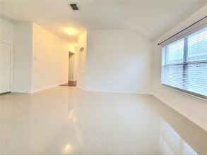 1056 Wood Brook Dr in Grand Prairie, TX - Building Photo - Building Photo