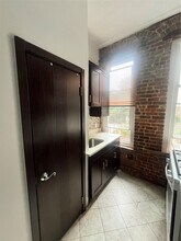 52 Main St in Yonkers, NY - Foto de edificio - Building Photo