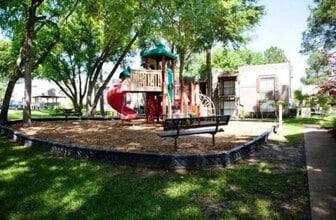 Marabella Apartments in Tyler, TX - Foto de edificio - Building Photo