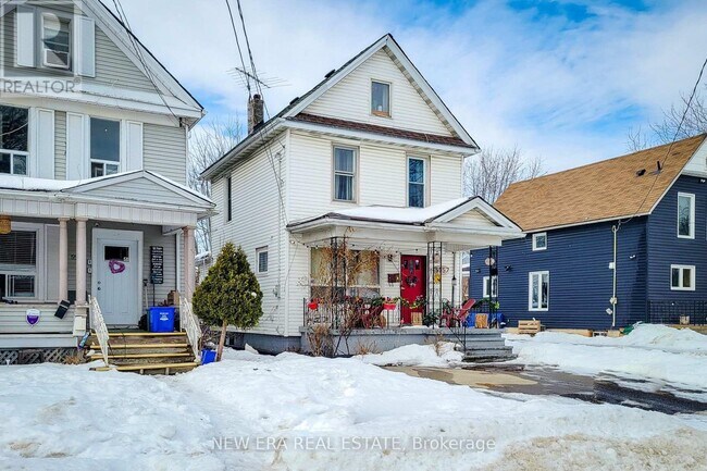 5557 McGrail Avenue in Niagara Falls, ON - Building Photo - Building Photo