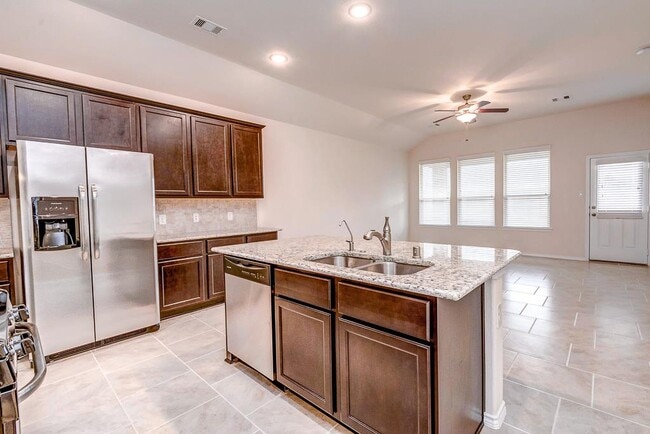 24314 N Newcastle Bay Trail