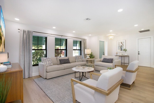 562 96th Ave N, Unit SI ID1534821P