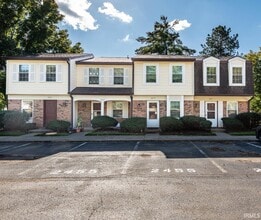 2457 S Burberry Ln in Bloomington, IN - Building Photo - Building Photo