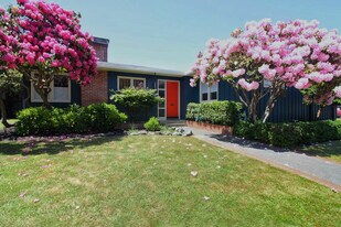 1844 Heather Ln in Eureka, CA - Building Photo