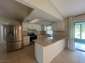 17369 Oriole Rd in Ft. Myers, FL - Building Photo - Building Photo