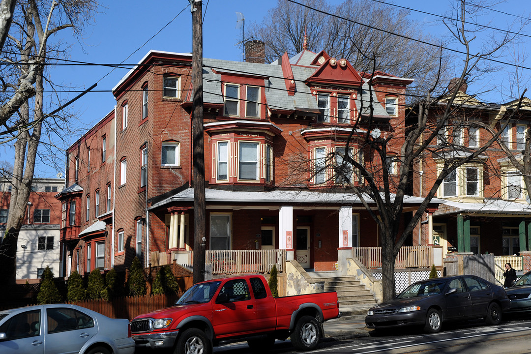 4229-4231 Baltimore Ave in Philadelphia, PA - Building Photo