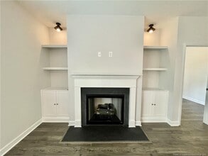 1108 Mayfern Dr in Hope Mills, NC - Building Photo - Building Photo