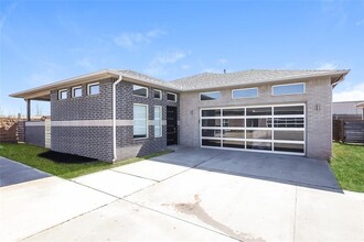 11226 Paradise In Dr in Oklahoma City, OK - Building Photo - Building Photo