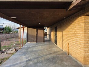 2049 Panorama Dr in Bullhead City, AZ - Building Photo - Building Photo