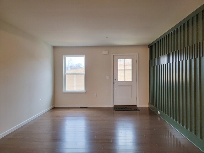 2133 S Autumn Chase Dr in Mechanicsburg, PA - Building Photo - Building Photo