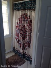 201 Spring St in Charleston, SC - Building Photo - Building Photo