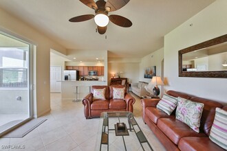 10349 Heritage Bay Blvd in Naples, FL - Building Photo - Building Photo