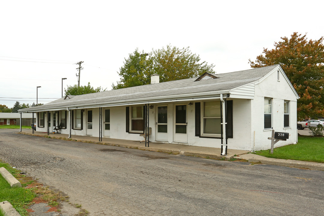 Stuart Apartments in Inkster, MI - Building Photo