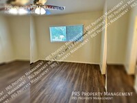 520 N Stapley Dr photo'