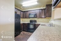 5001 Thomas St photo'